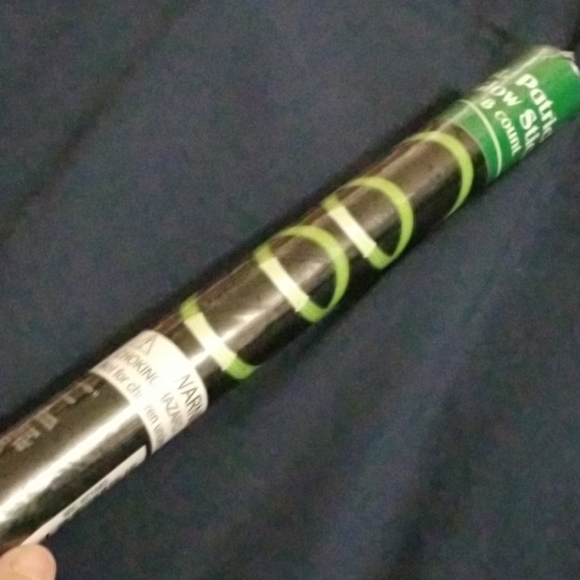 Sold-Glows sticks - Picture 2 of 3